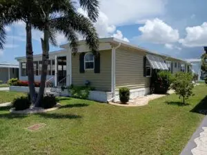 Mobile home exterior renovation and roofing project in Southwest Florida